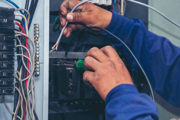 Best Ceiling Fan Installation Electrician  in Middleburg Heights, OH