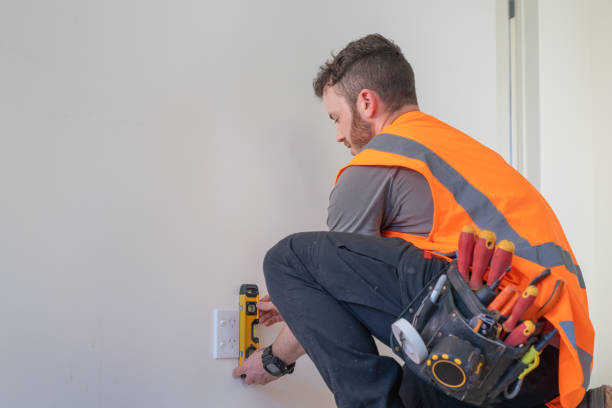 Best Affordable Electrician  in Middleburg Heights, OH